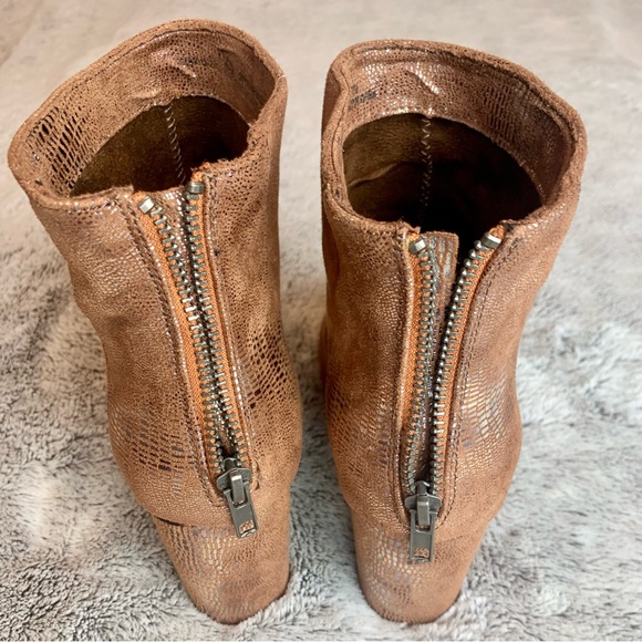 Very G Boa Booties 8.5 - Picture 4 of 10